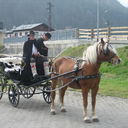 Agriturismo Raethia Изолачча Экстерьер фото