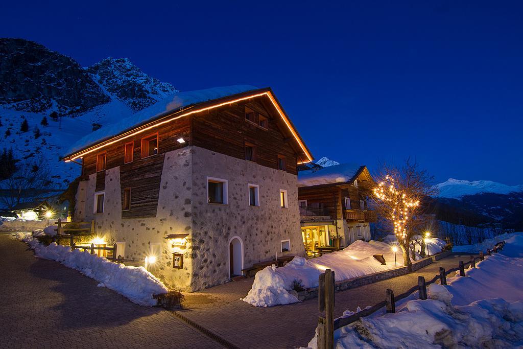 Agriturismo Raethia Изолачча Экстерьер фото